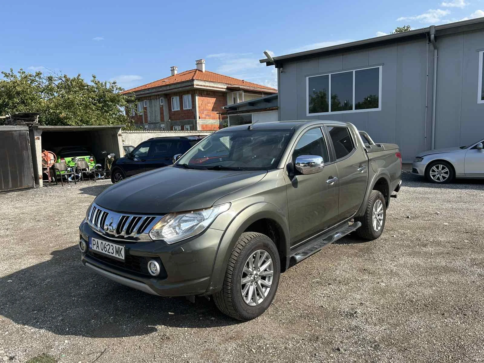 Mitsubishi L200 2.4 РЕГИСТРИРАН, снимка 8 - Автомобили и джипове - 55600983