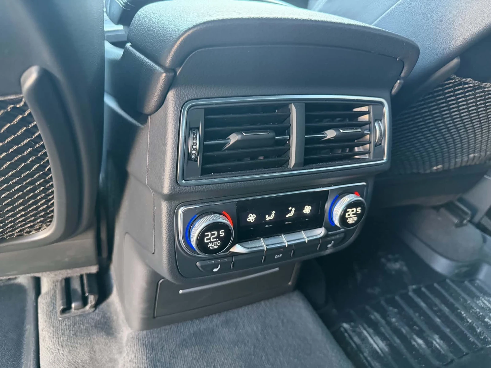 Audi Q7, снимка 6 - Автомобили и джипове - 55596318