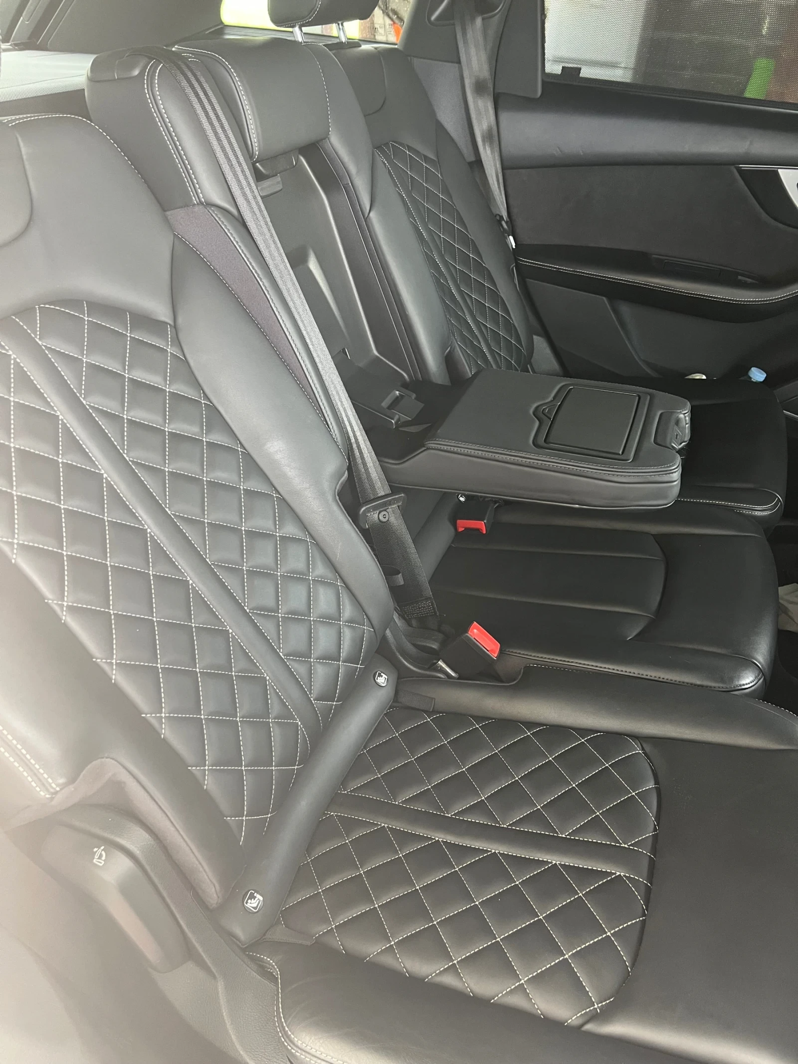 Audi Q7, снимка 8 - Автомобили и джипове - 55596318