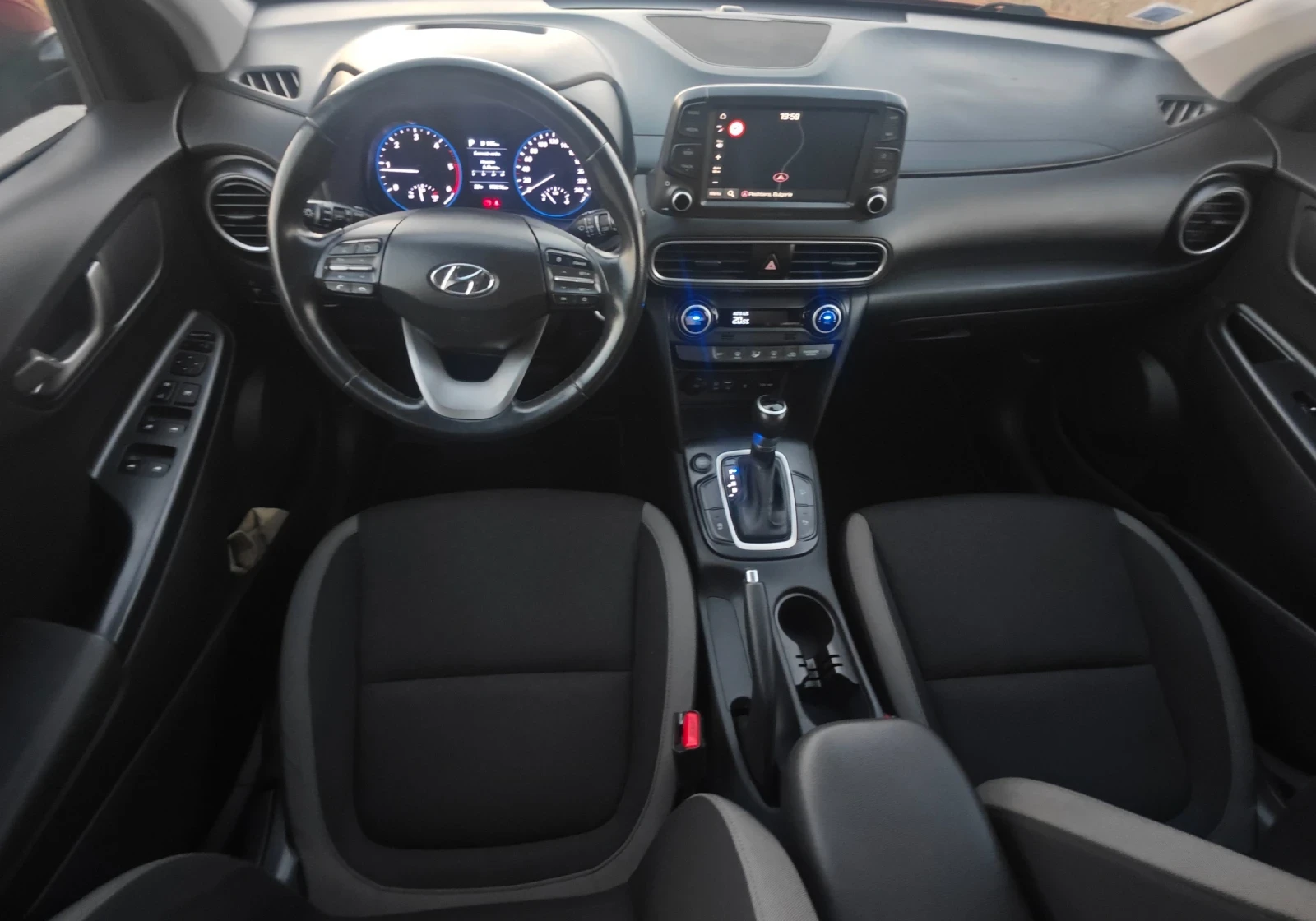 Hyundai Kona 1.6 crdi. Avtomat. NAVI, снимка 7 - Автомобили и джипове - 55879015
