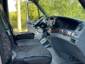 Iveco Daily 3.0 180 кс. АВТОМАТ, снимка 8 - Бусове и автобуси - 53669984
