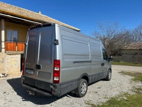 Iveco Daily 3.0 180 кс. АВТОМАТ, снимка 3 - Бусове и автобуси - 53669984