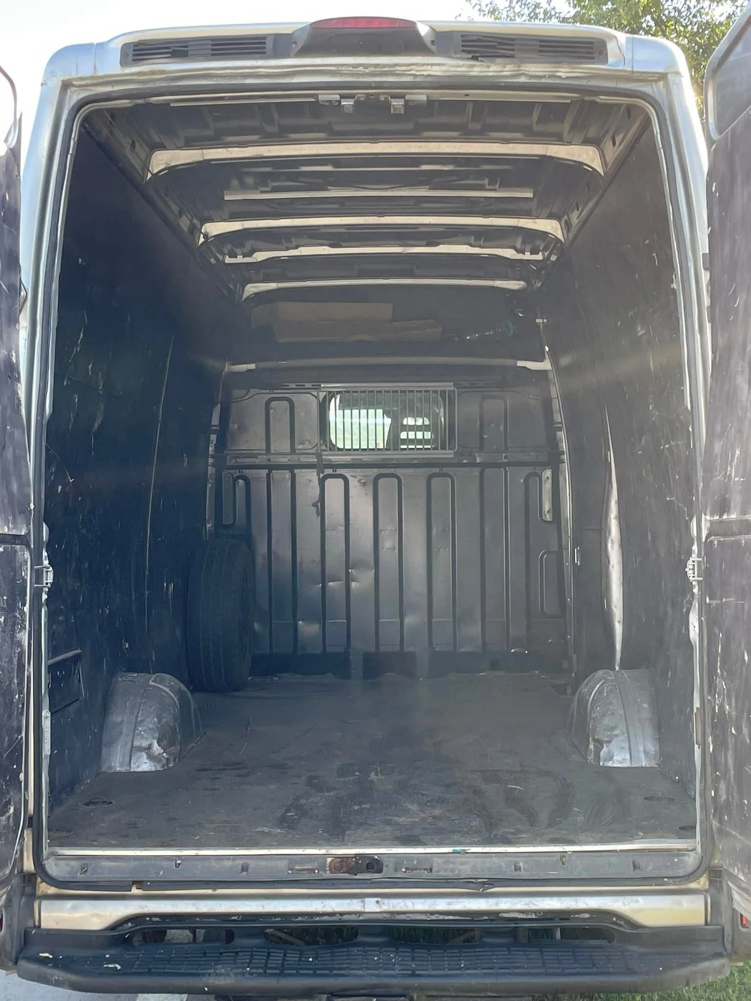 Iveco Daily 3.0 180 кс. АВТОМАТ - изображение 9