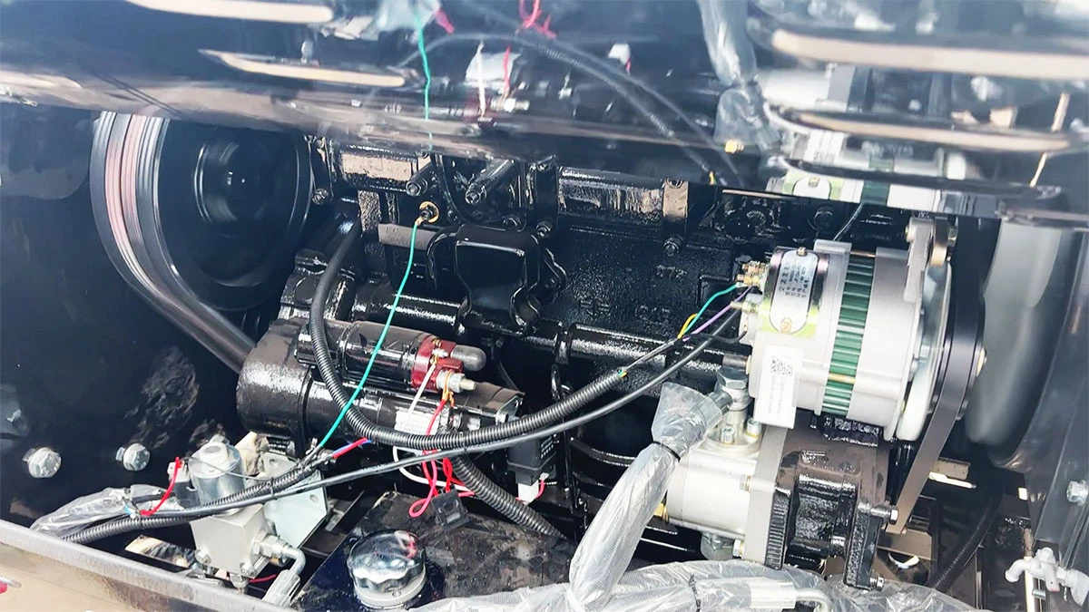 Други специализирани машини Друга Нова Самоходна дробилка на клони FOR - изображение 8