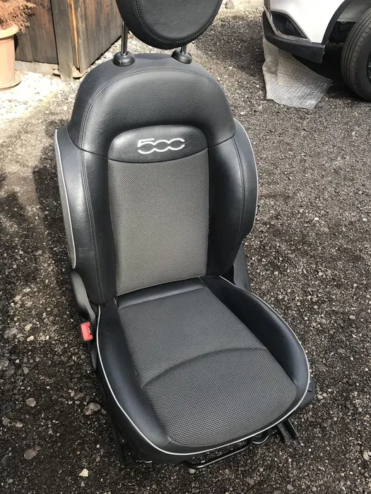 Салон за Фиат 500Х Fiat 500X 2017 година