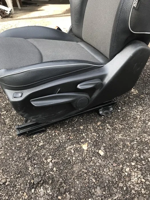 Салон за Фиат 500Х Fiat 500X 2017 година, снимка 7 - Части - 56140178
