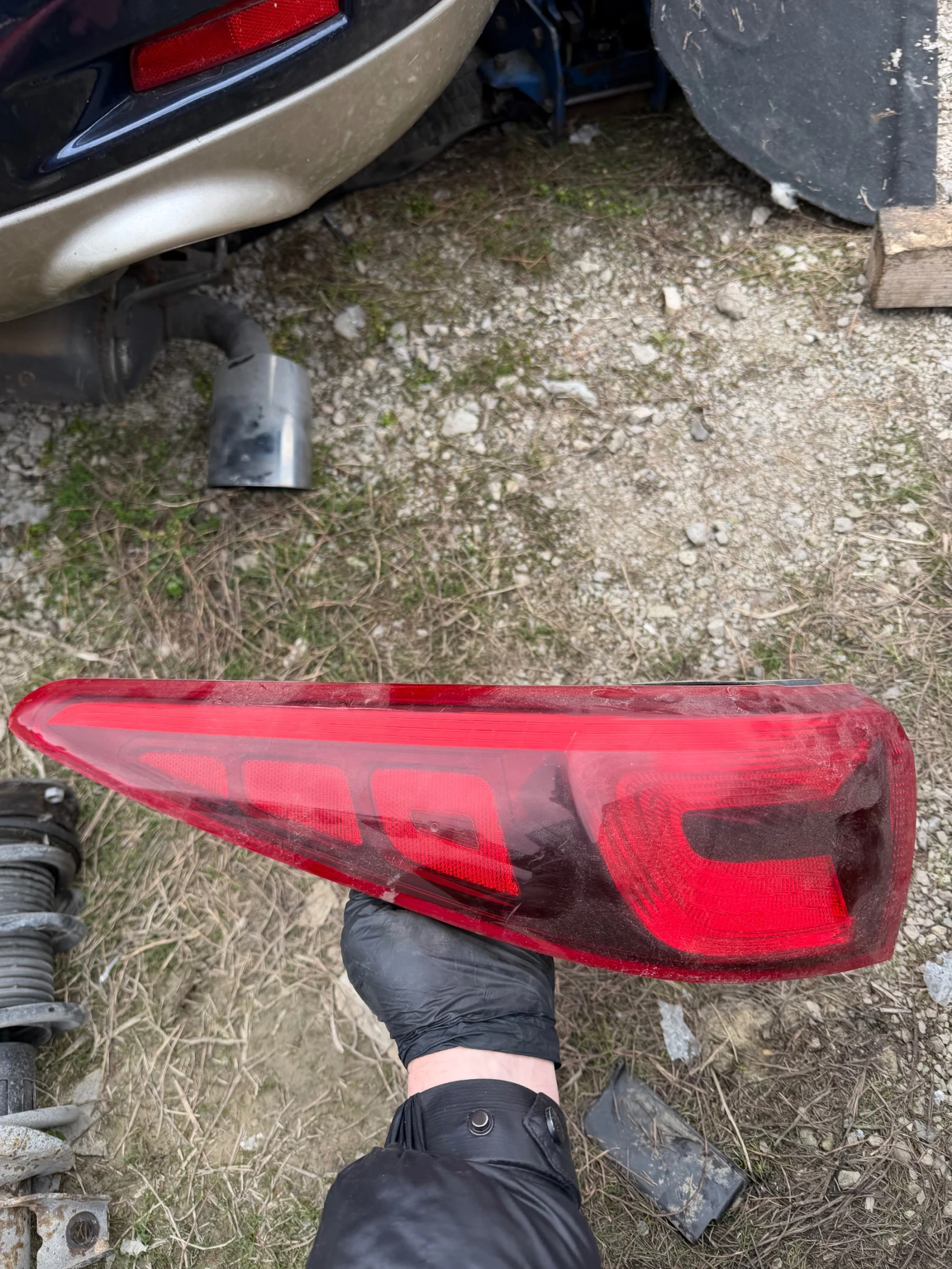 Kia Sportage 2016г  външен ляв стоп 92401-F10