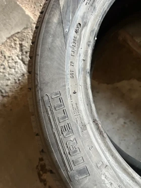 Гуми Зимни 275/50R20, снимка 2