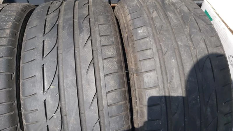 Гуми Летни 225/40R18, снимка 3 - Гуми и джанти - 29340732