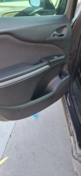 Opel Zafira, снимка 8