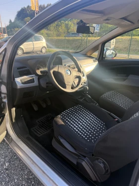Fiat Punto 1.2 Само 138.000 km , снимка 7