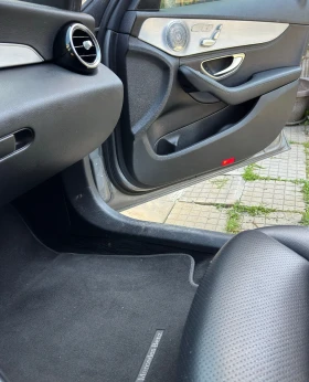 Mercedes-Benz C 300, снимка 14