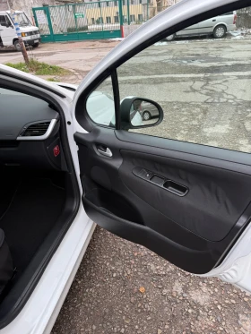 Peugeot 207 1.4, снимка 9