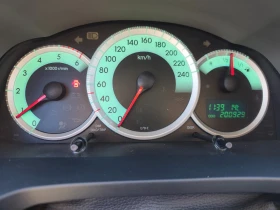 Toyota Corolla verso, снимка 9