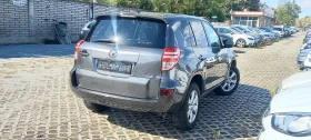 Обява за продажба на Toyota Rav4 4Х4 FULL LUXURY СЕРВИЗ КНИЖК ИЗКЛЮЧИТЕЛА РЕАЛНИ КМ ~16 890 лв. - изображение 2 | Auto.bg Обява за продажба на Toyota Rav4 4Х4 FULL LUXURY СЕРВИЗ КНИЖК ИЗКЛЮЧИТЕЛА РЕАЛНИ КМ ~16 890 лв. - изображение 2
