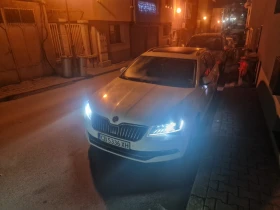 Skoda Superb 2.0TDI 4x4 DSG 6 Full, снимка 1