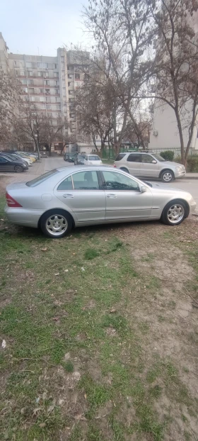 Обява за продажба на Mercedes-Benz C 220 ~3 650 лв. - изображение 3 | Auto.bg Обява за продажба на Mercedes-Benz C 220 ~3 650 лв. - изображение 3