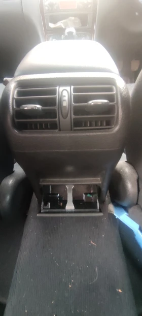 Обява за продажба на Mercedes-Benz C 220 ~3 650 лв. - изображение 10 | Auto.bg Обява за продажба на Mercedes-Benz C 220 ~3 650 лв. - изображение 10