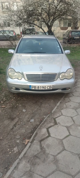 Обява за продажба на Mercedes-Benz C 220 ~3 650 лв. - изображение 1 | Auto.bg Обява за продажба на Mercedes-Benz C 220 ~3 650 лв. - изображение 1