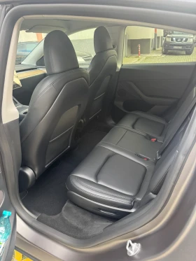 Tesla Model Y Long Range Dual Motor 4x4  6+ 1, снимка 11