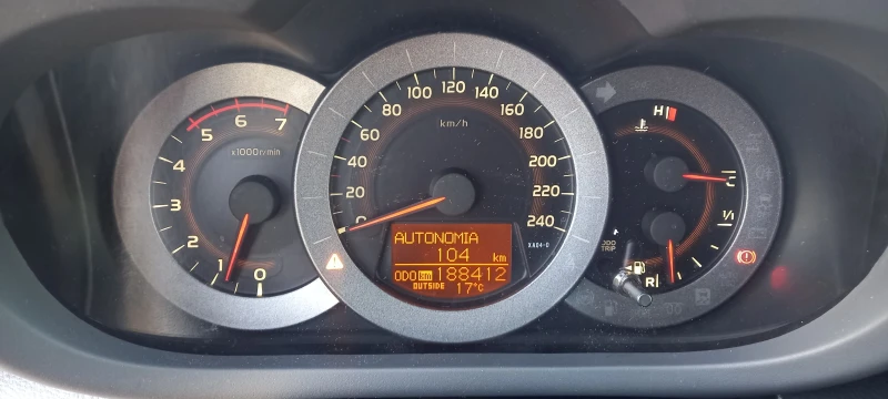 Toyota Rav4 4Х4 FULL LUXURY СЕРВИЗ КНИЖК ИЗКЛЮЧИТЕЛА РЕАЛНИ КМ, снимка 12 - Автомобили и джипове - 17234440