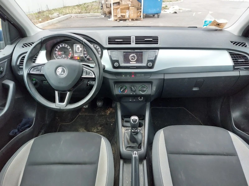 Skoda Fabia 1.4 TDI Ambition, снимка 17 - Автомобили и джипове - 47470289