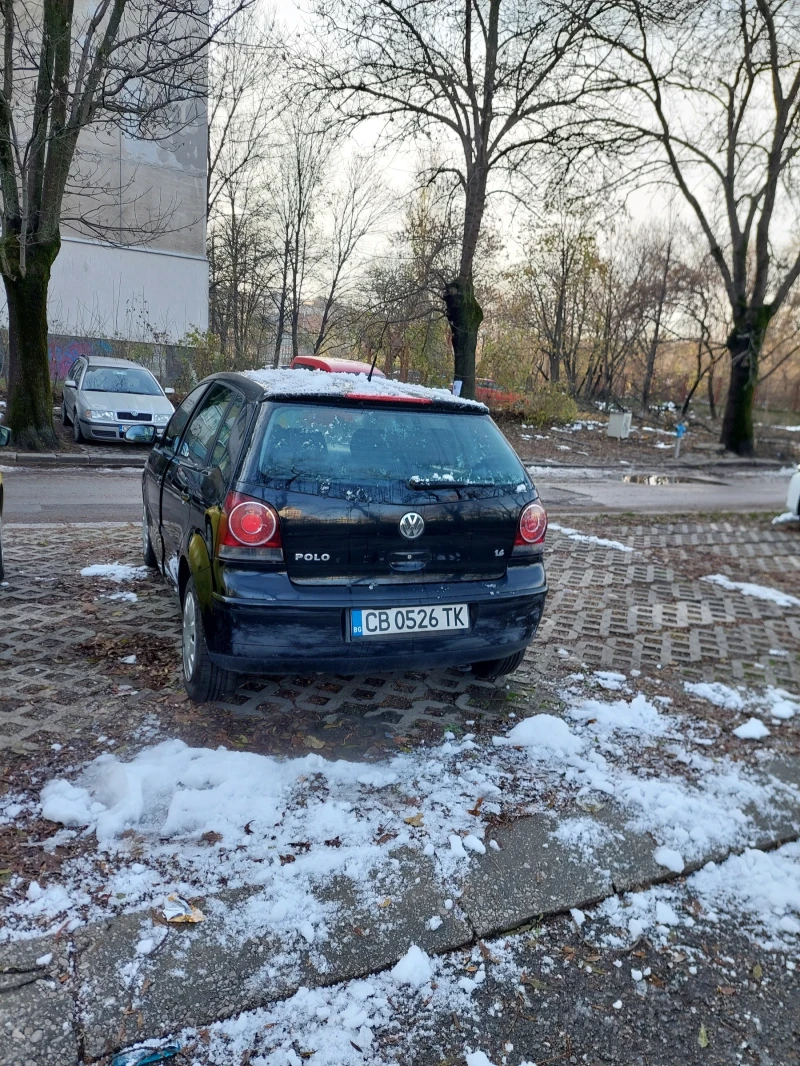 VW Polo 1.4i 84 k c, снимка 8 - Автомобили и джипове - 48624555