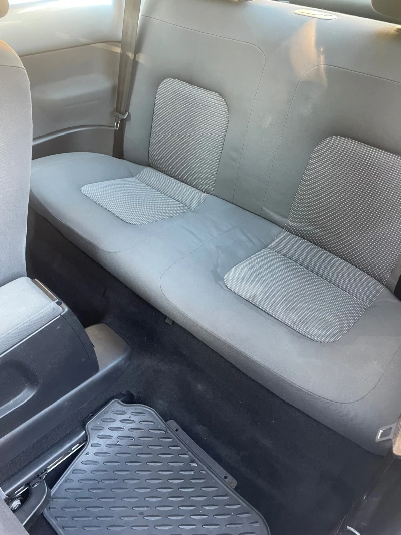 VW Beetle, снимка 6 - Автомобили и джипове - 52436234