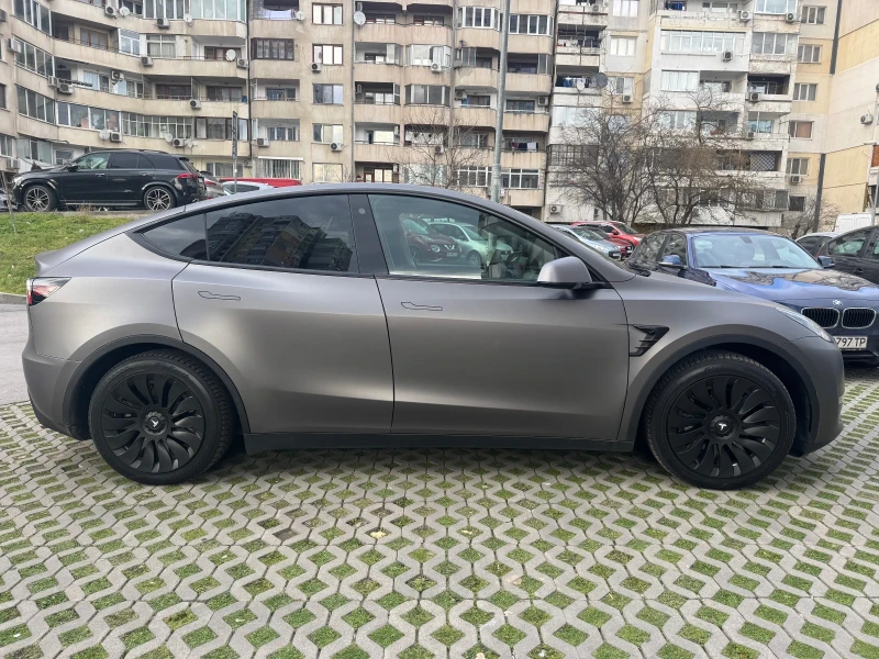 Tesla Model Y Long Range Dual Motor 4x4  6+ 1, снимка 3 - Автомобили и джипове - 52967444