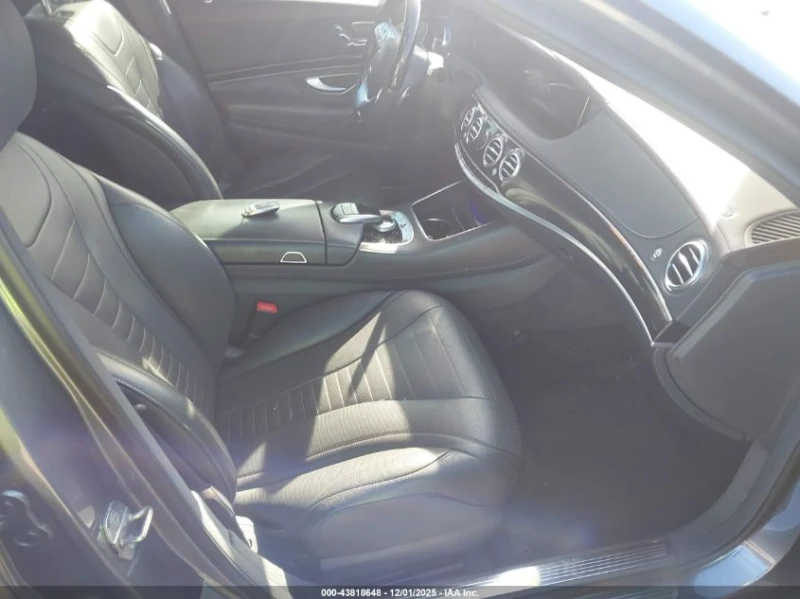 Mercedes-Benz S 560 4.0L V-8 DI, DOHC, VVT, TURBO, 463HP All Wheel, снимка 10 - Автомобили и джипове - 53130153
