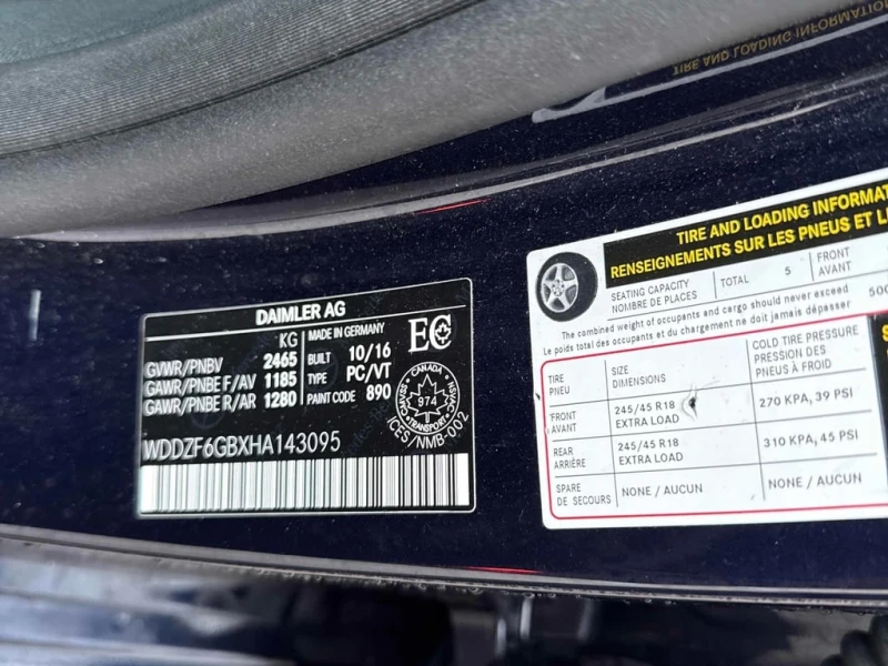 Mercedes-Benz E 400 CARFAX, снимка 13 - Автомобили и джипове - 53168398