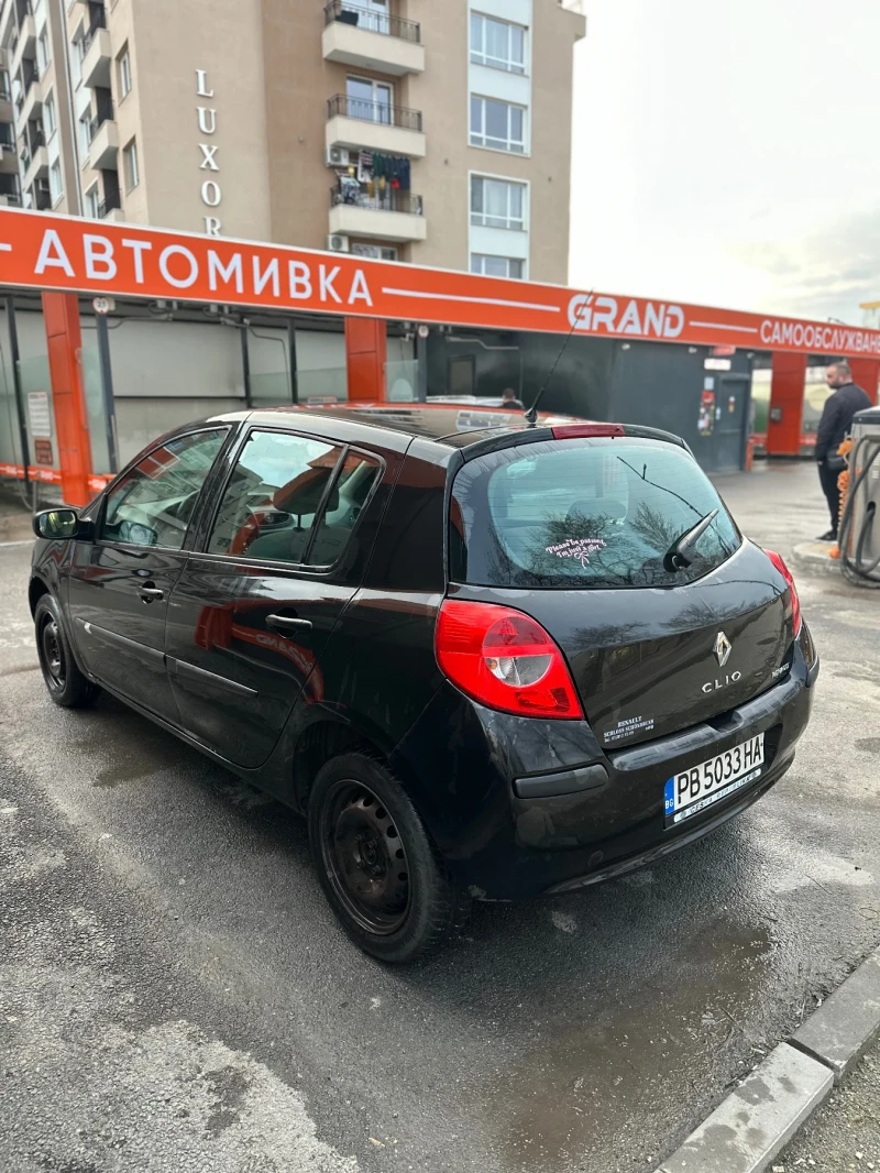 Renault Clio 1.2 75HP CLIMA, снимка 2 - Автомобили и джипове - 53478418