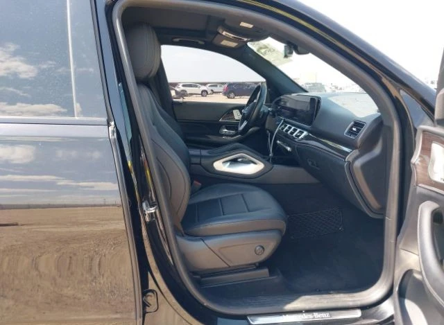 Mercedes-Benz 350 4MATIC AMG/DISTRONIC/BURMASTER/CarPlay/KEYLESS - изображение 10