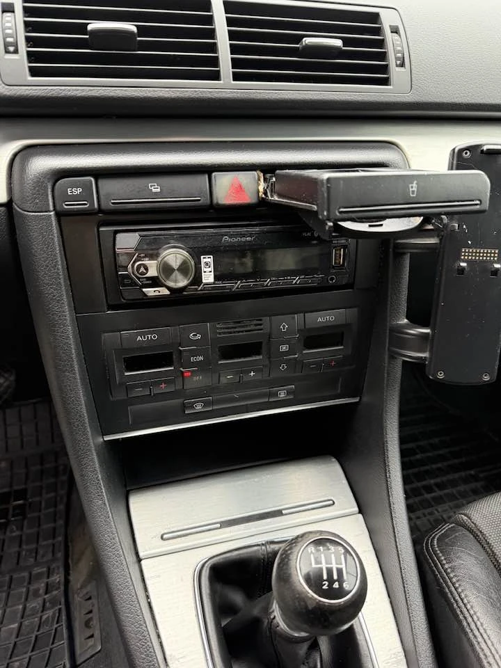 Audi A4 2.0 140hp S LINE, снимка 13 - Автомобили и джипове - 53236037