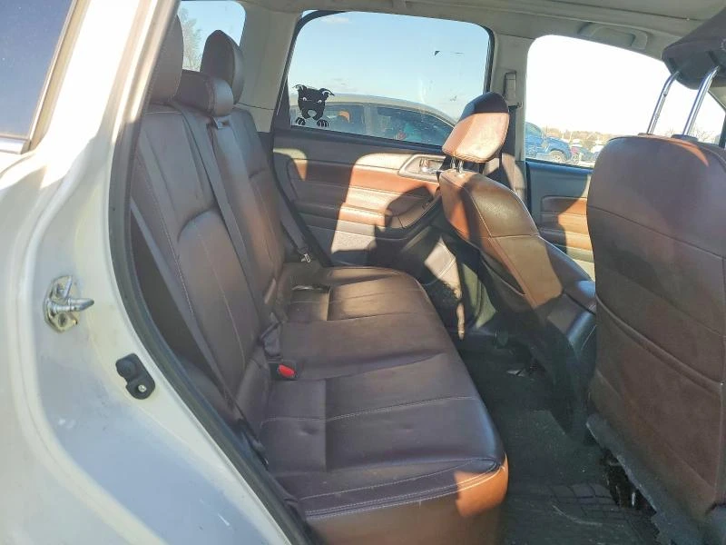 Subaru Forester 2.0L 4 All wheel drive, снимка 13 - Автомобили и джипове - 53559446