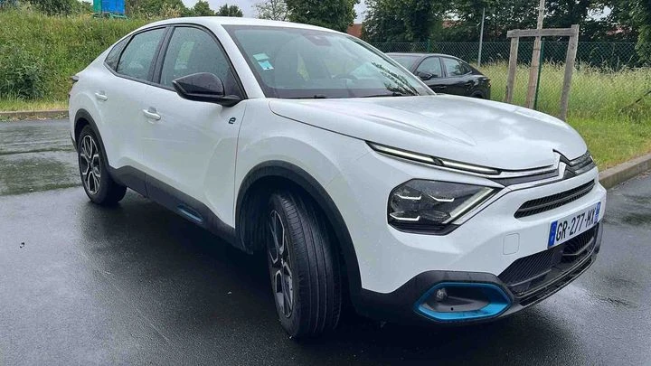 Citroen C4 X Electric 50kW Feel Pack Термопомпа 12000км 