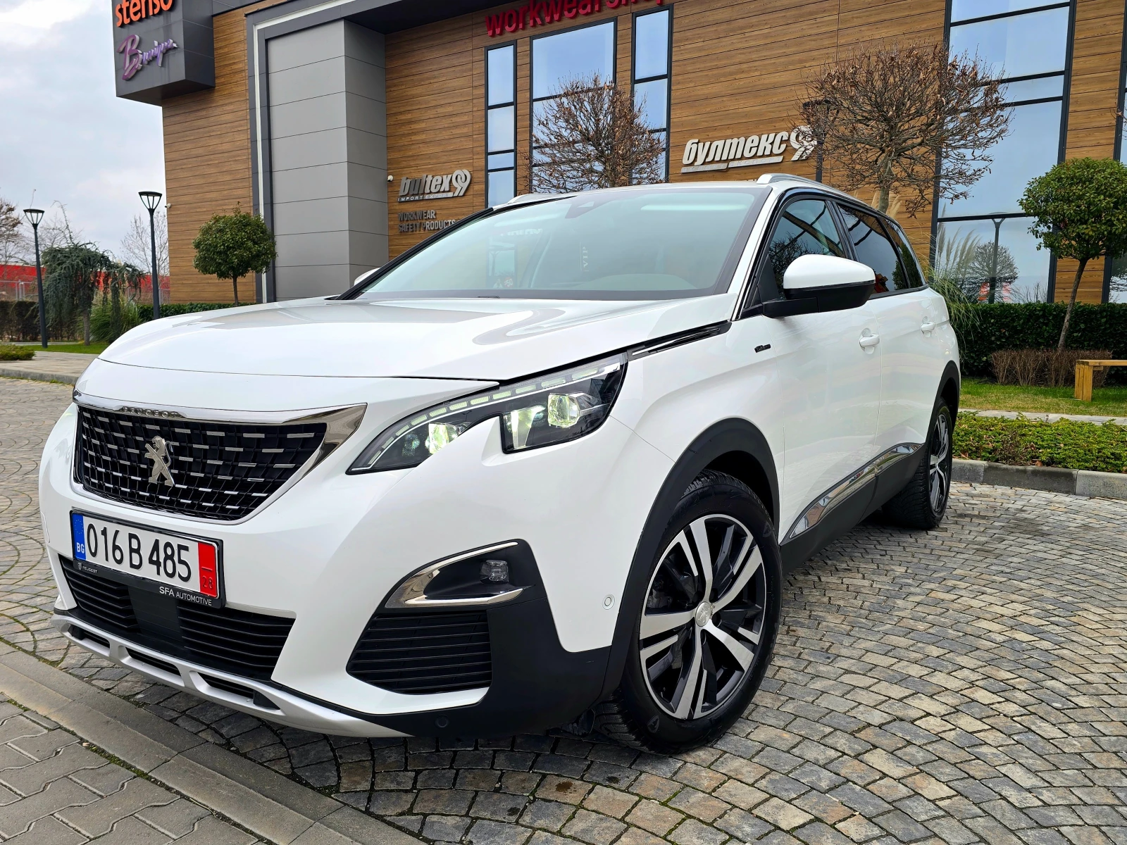 Peugeot 5008 1.6i GT-LINE 181KC.EAT8 6+ 1, снимка 1