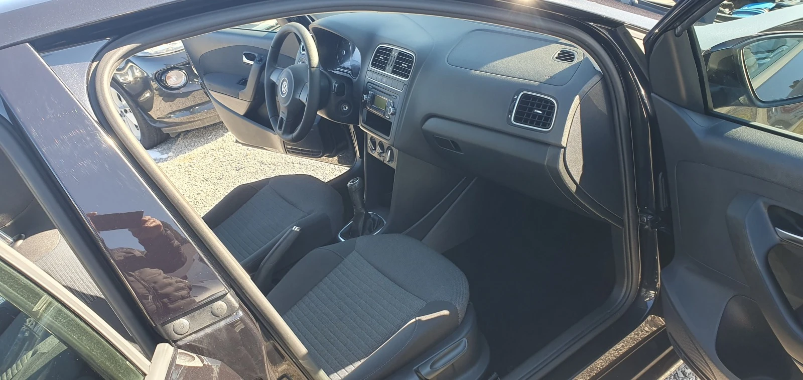 VW Polo 1.6TDI- 127000км | Mobile.bg — изображение 12