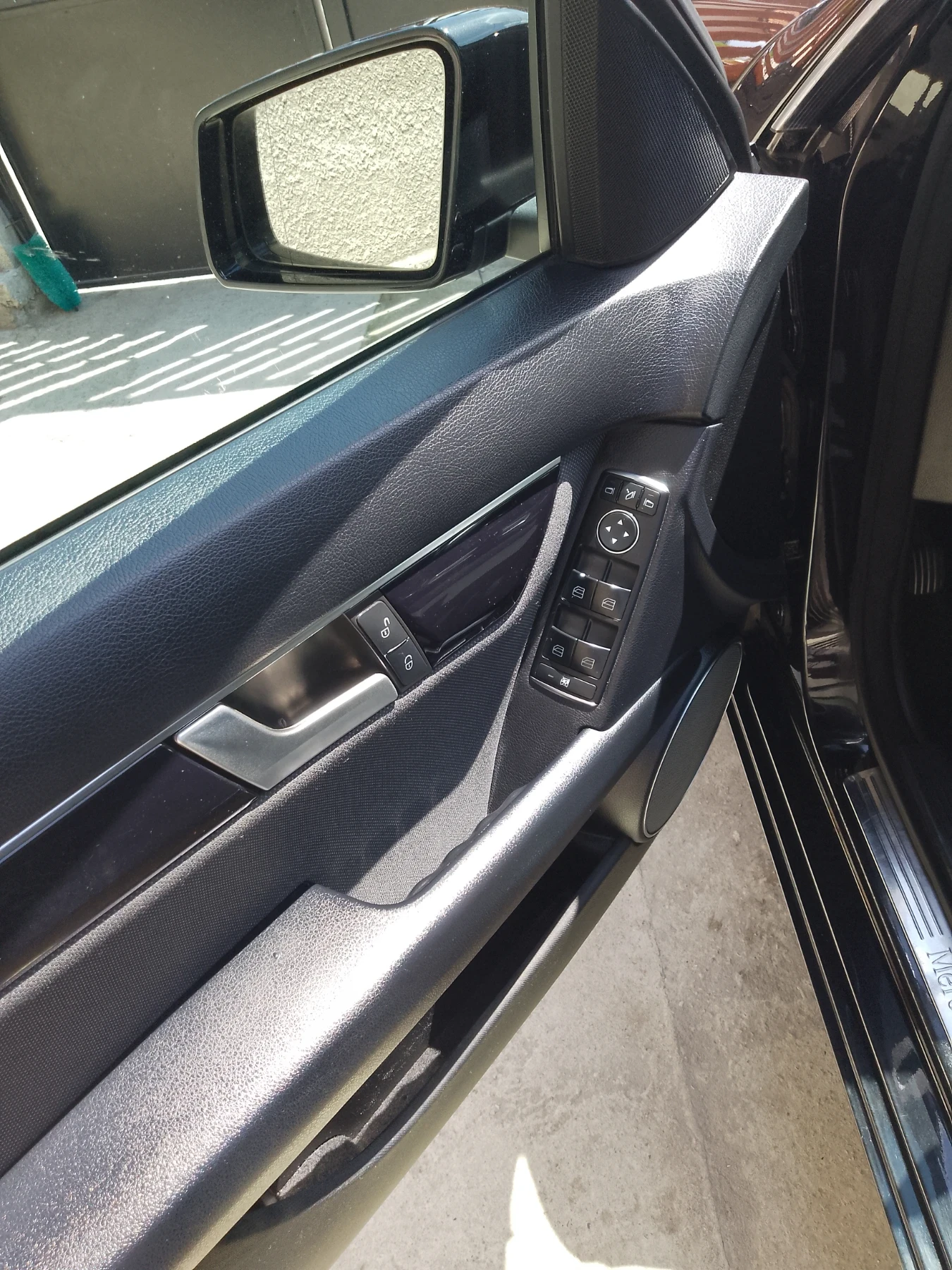 Mercedes-Benz C 200 CDI FACELIFT 136кс - изображение 6