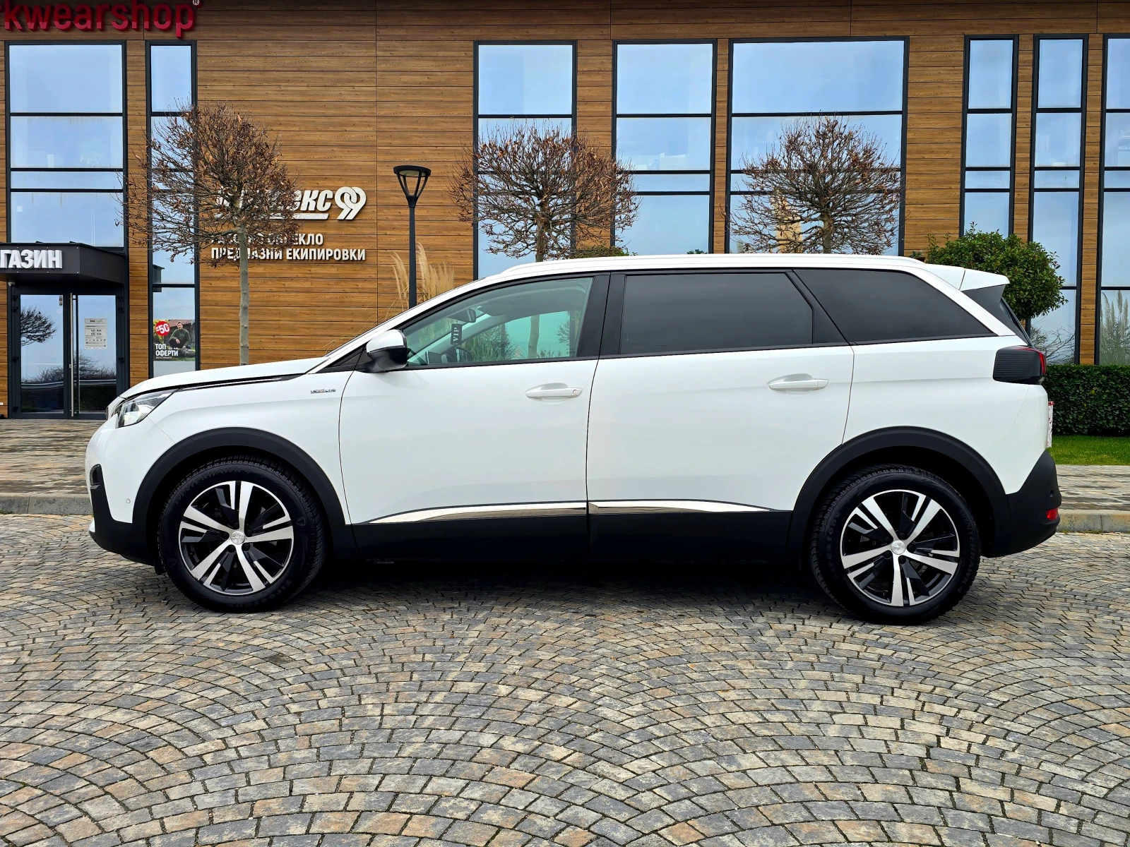 Peugeot 5008 1.6i GT-LINE 181KC.EAT8 6+ 1 | Mobile.bg � ����������� 8
