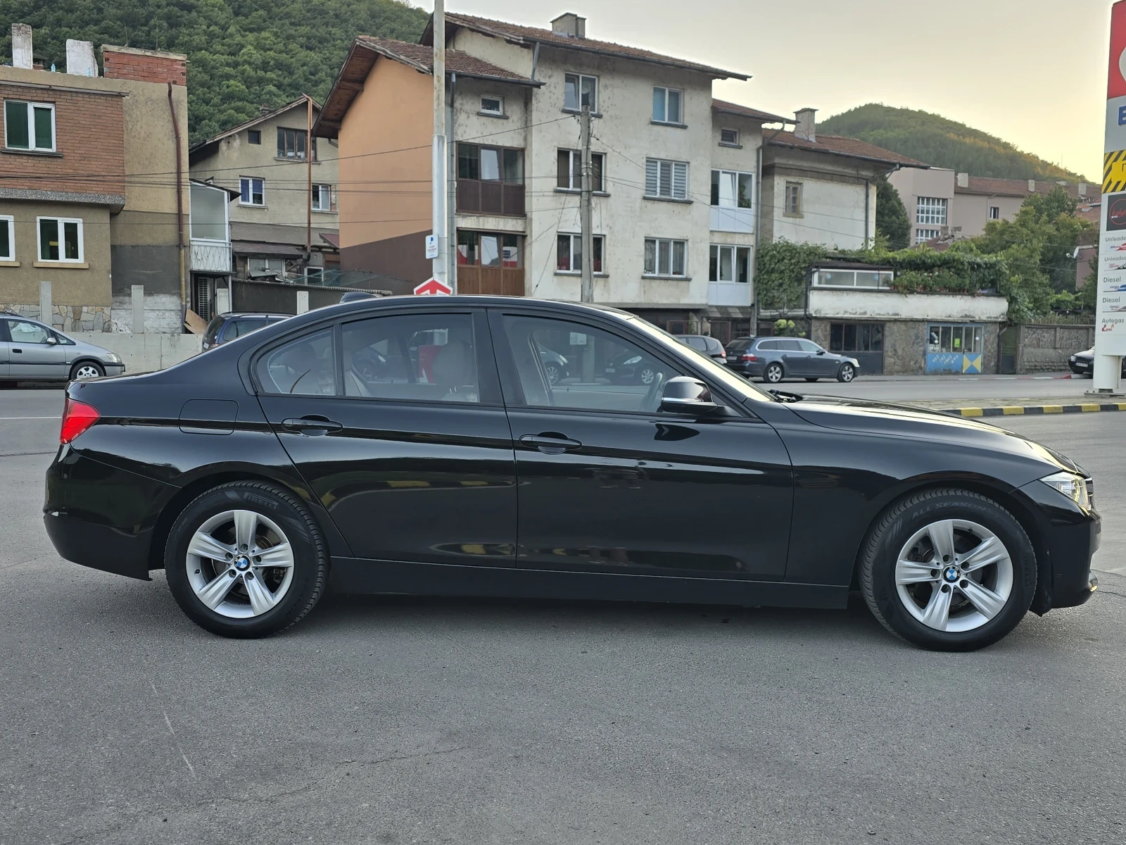 BMW 316 Топ състояние 100% равни километри - изображение 4