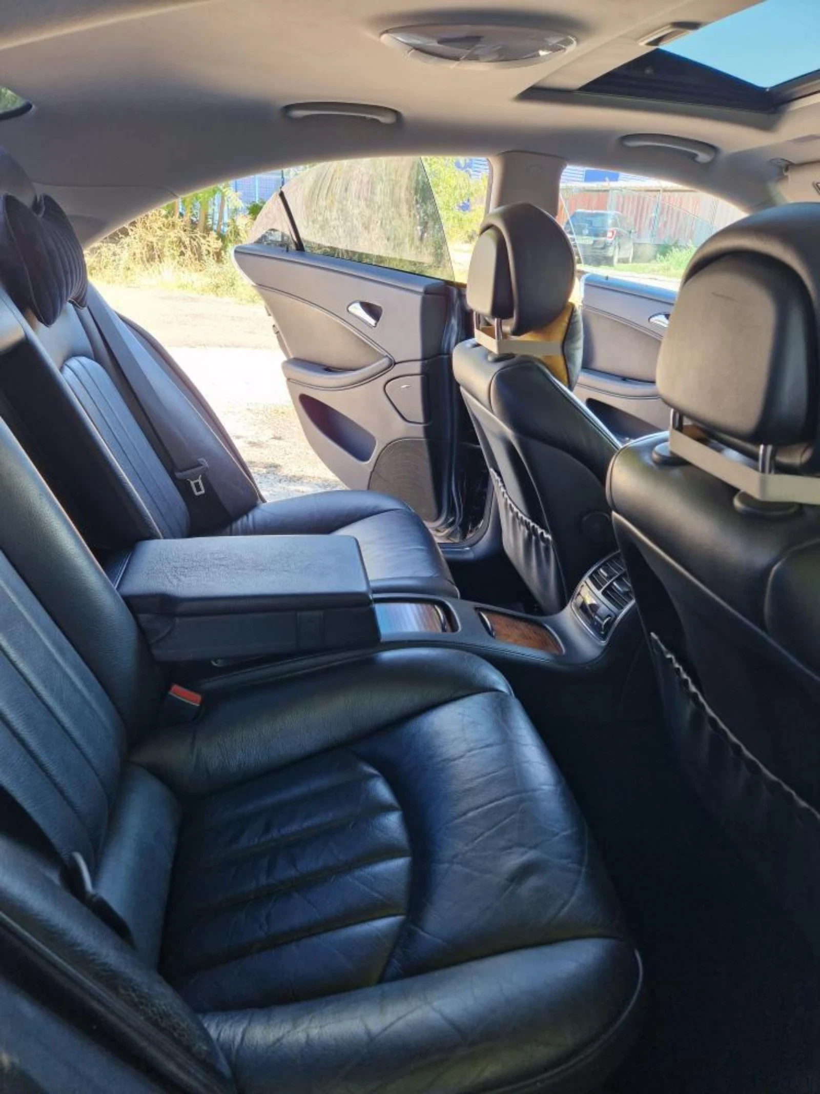 Mercedes-Benz CLS 320  - изображение 3