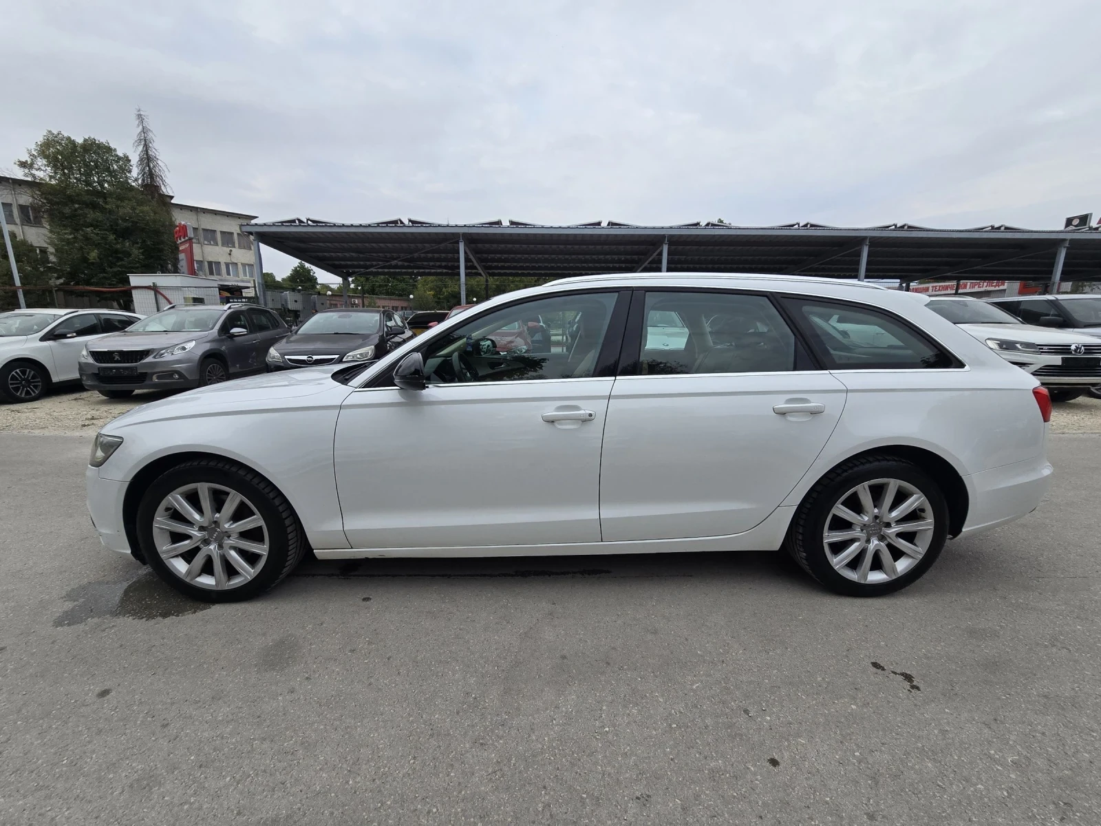 Audi A6 3.0TDI 204к.с Quattro Distronic FULL - изображение 7
