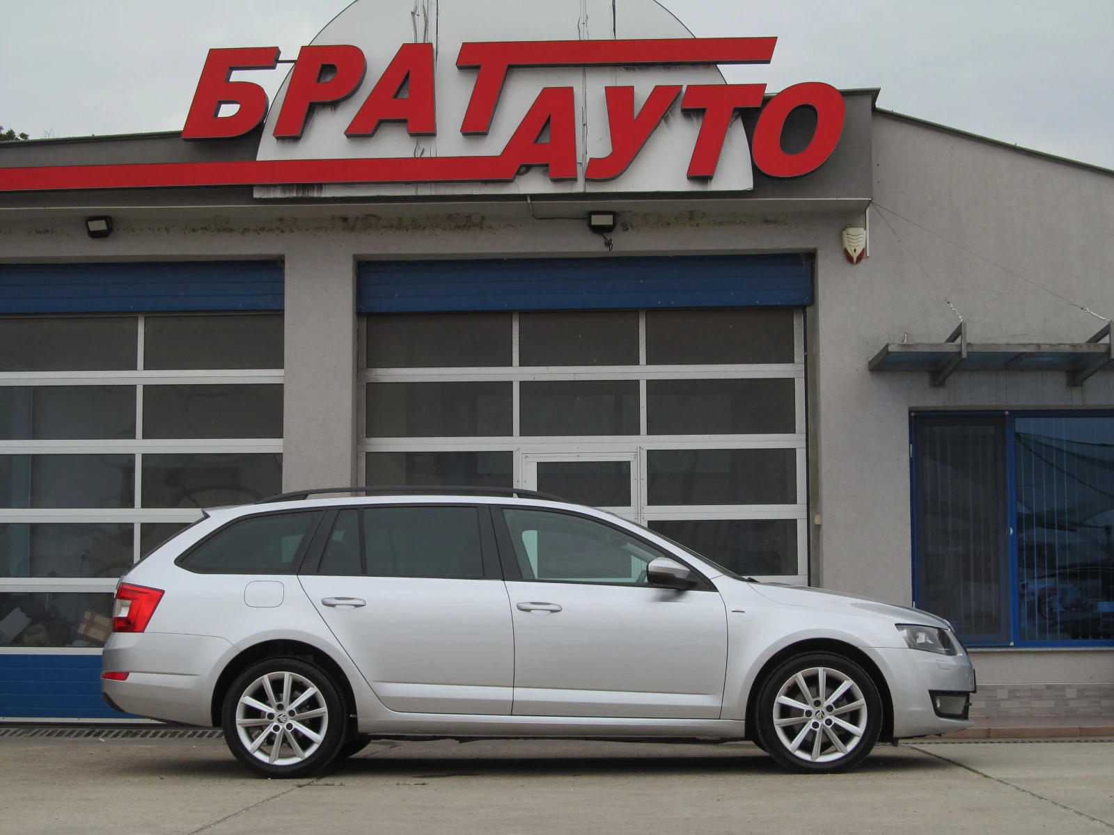 Skoda Octavia 2.0TDI/DSG/EURO 6/JOY - изображение 8