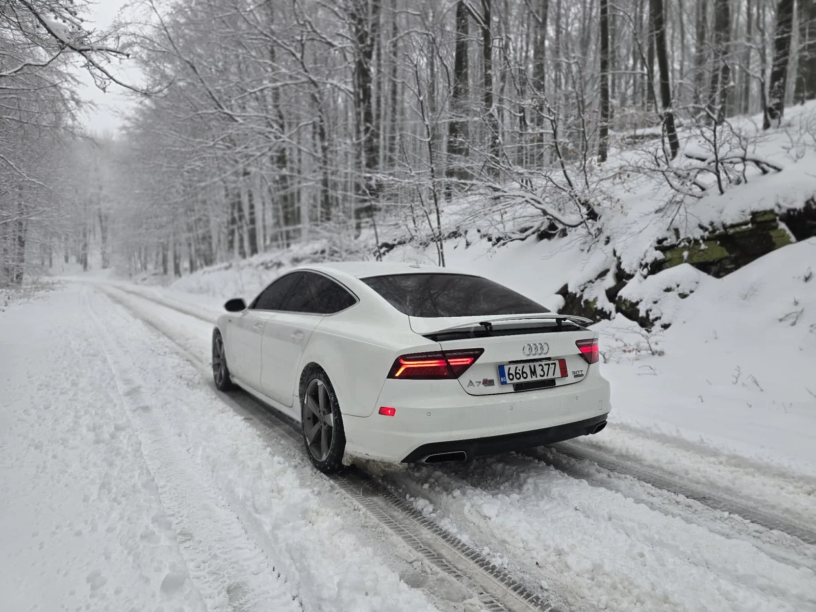 Audi A7 3.0 TFSI - изображение 3