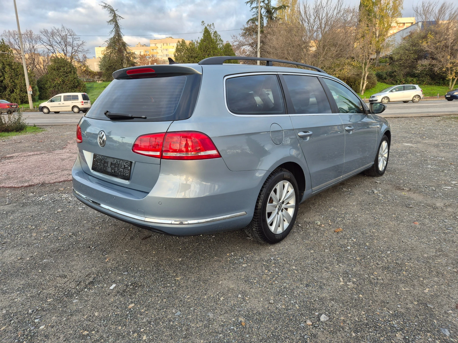 VW Passat 2.0DI DSG | Mobile.bg   5