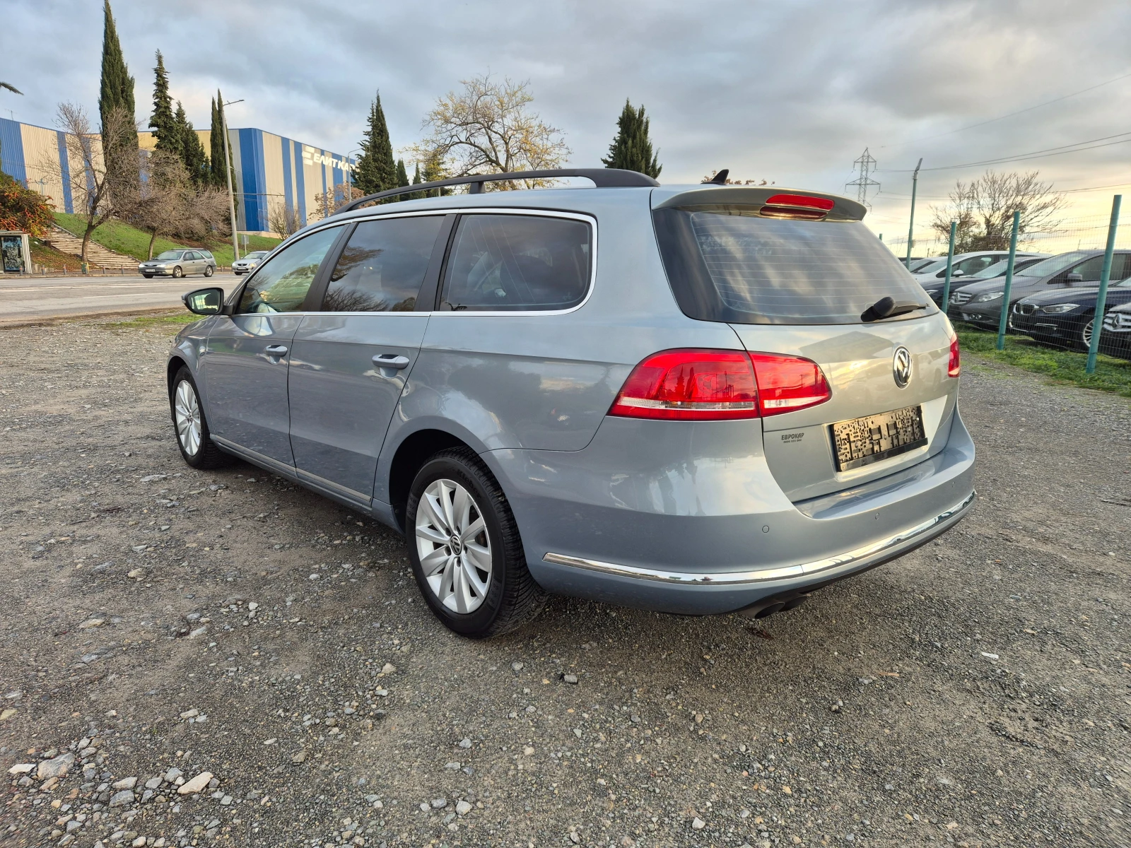 VW Passat 2.0DI DSG | Mobile.bg   3