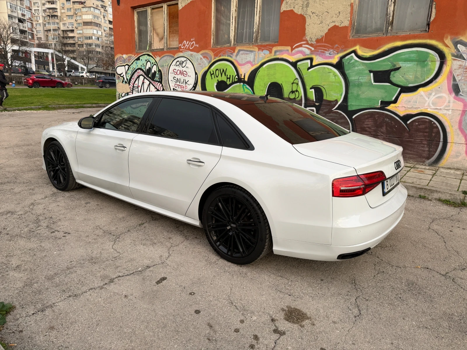 Audi A8 Long - изображение 4