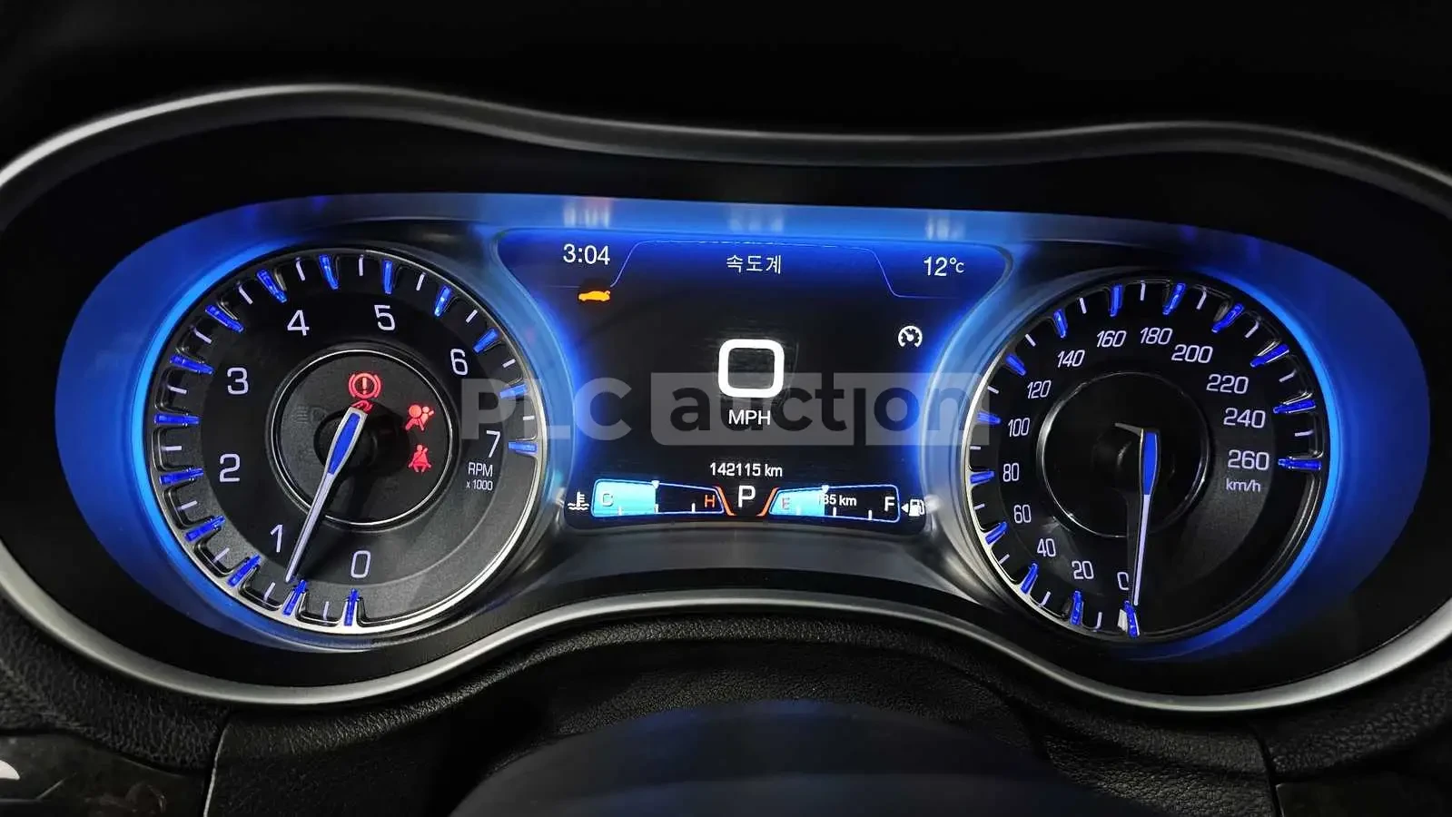 Chrysler 300c, снимка 7 - Автомобили и джипове - 54258319