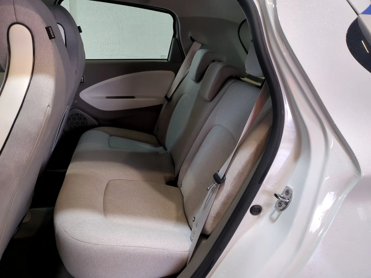 Renault Zoe R90 ZEN 40KWH, снимка 9 - Автомобили и джипове - 54386985